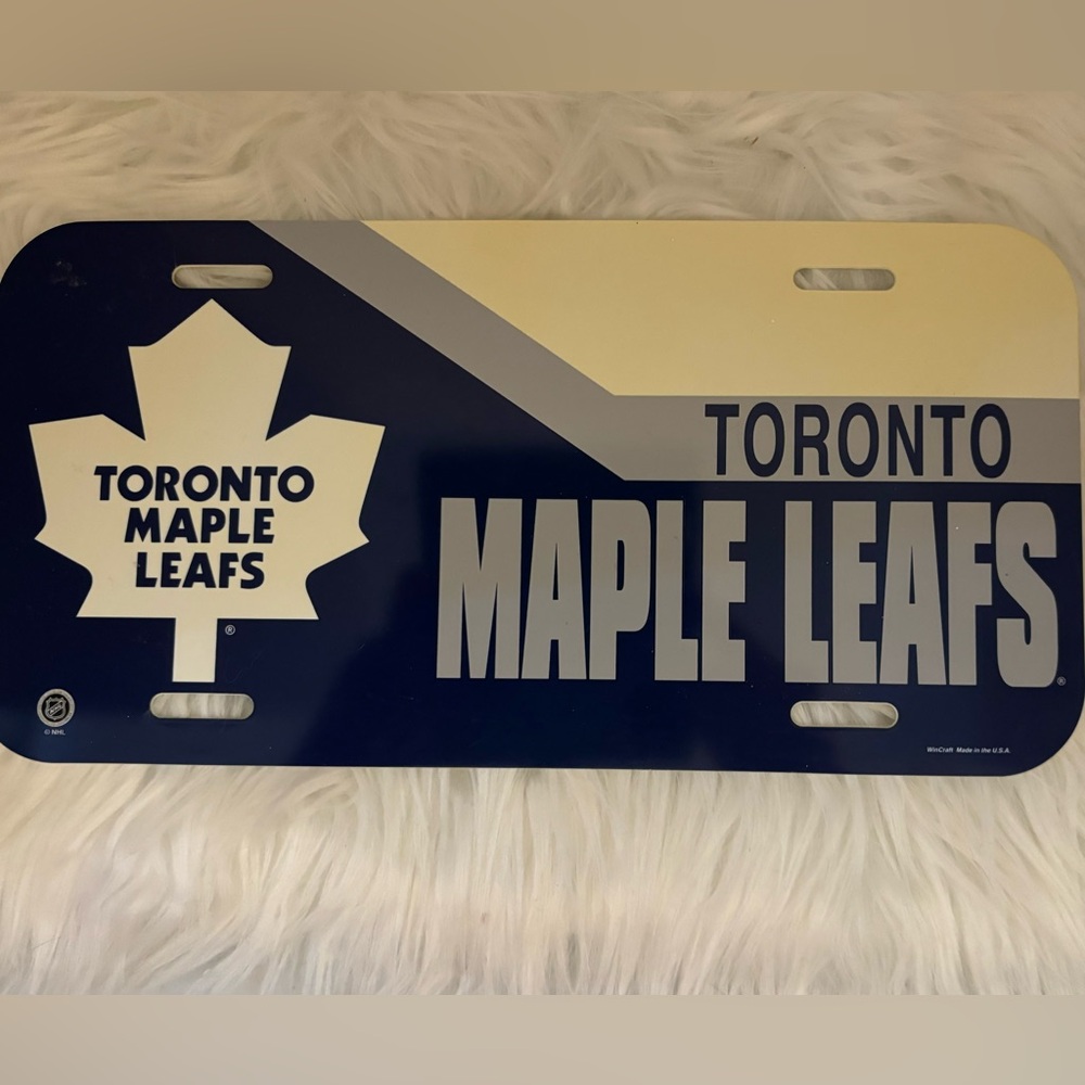 Vintage NHL Toronto Maple Leafs Plastic License Plate